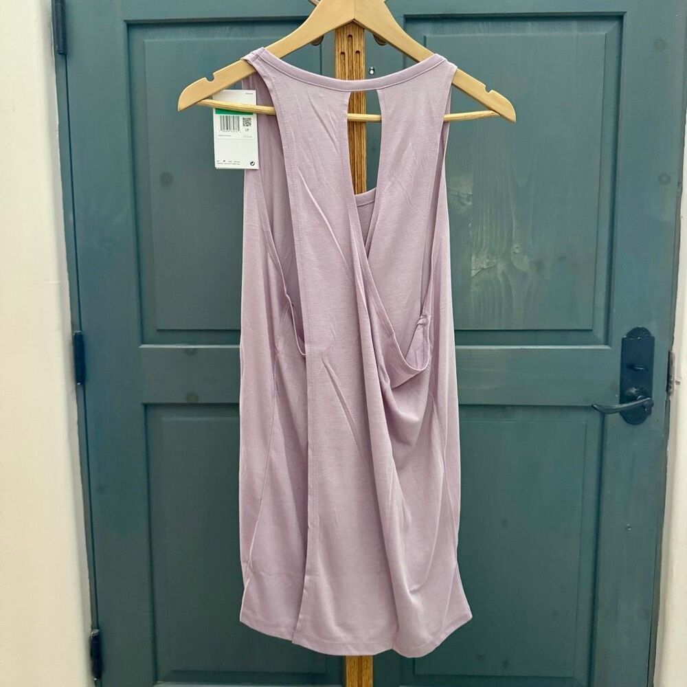 NWT (XL) Nike Yoga Dri-FIT training tank - lavender purple open back - Picture 2 of 5